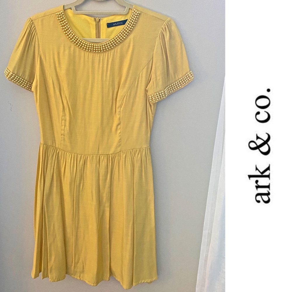 Yellow Beaded Collar Dress Size Medium
